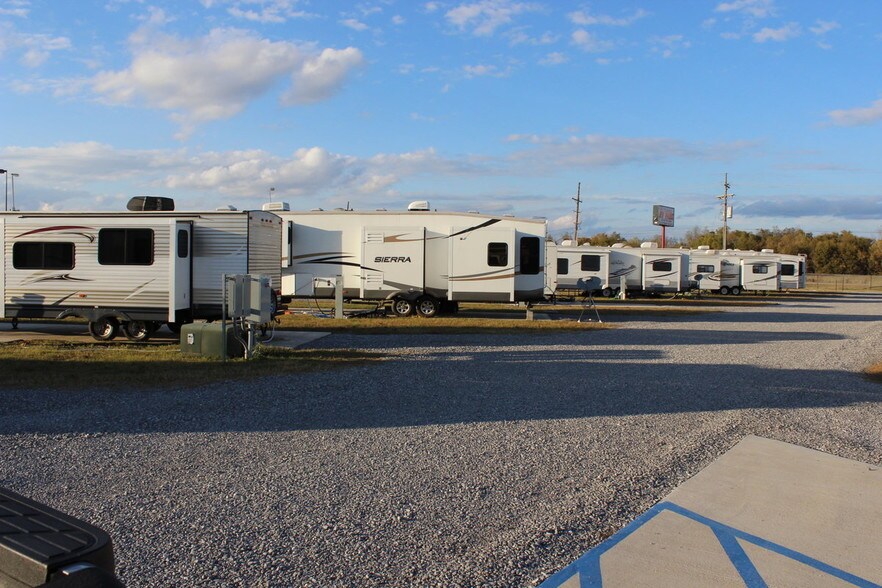 More Photos Of 7213 Highway 1, Boyce Manufactured Housing Mobile Home Park For Sale