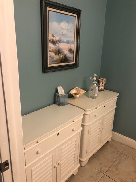 More Photos Of 6175 NW 167th St, Hialeah Light Manufacturing For Sale