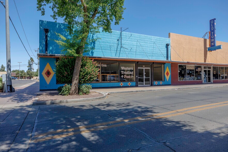 More Photos Of 403 N Florence St, Casa Grande Restaurant For Lease