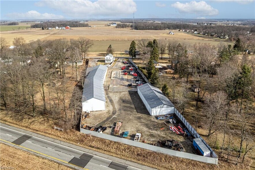 More Photos Of 15355 Old Lincoln Way, Dalton Light Manufacturing For Sale