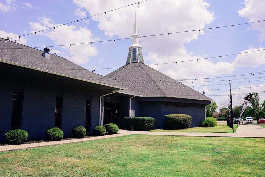 More Photos Of 2705 Virginia Pky, McKinney Religious Facility For Sale