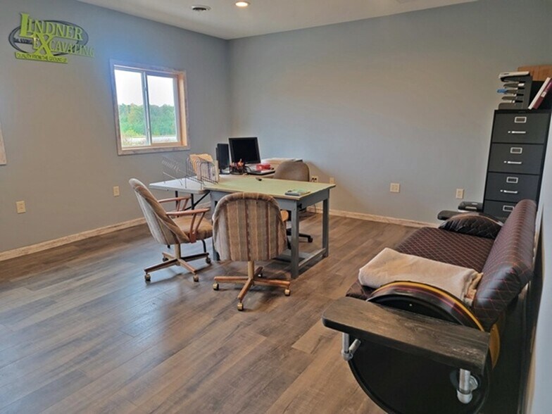 More Photos Of 705 N Main St, Loyal Industrial For Sale