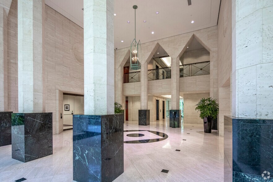 More Photos Of 1000 Urban Center Dr, Vestavia Hills Unknown For Lease