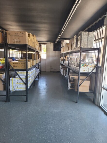 More Photos Of 10391 Arlington Ave, Riverside Warehouse For Sale