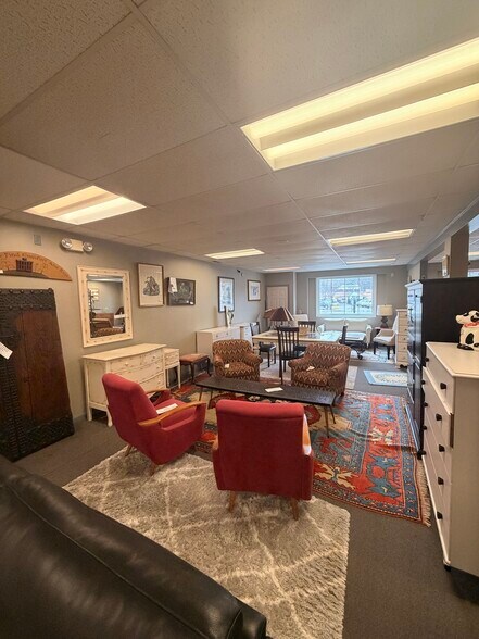 More Photos Of 700 Washington St, Hanover Freestanding For Sale