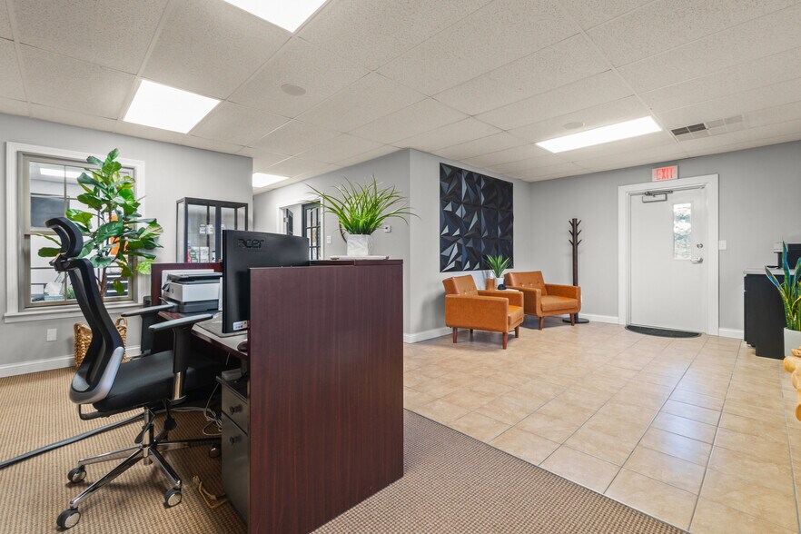 More Photos Of 2916 Alta Ln, Peoria Warehouse For Lease