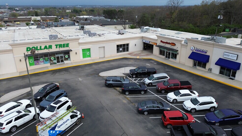 More Photos Of 49-125 Cumberland Plz, Crossville Unknown For Lease