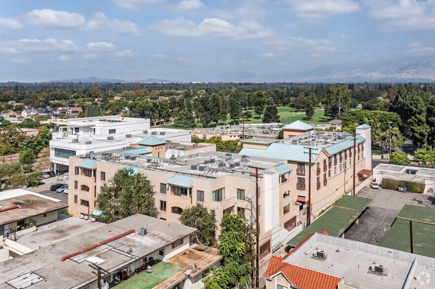 More Photos Of 416-418 E Las Tunas Dr, San Gabriel Apartments For Lease