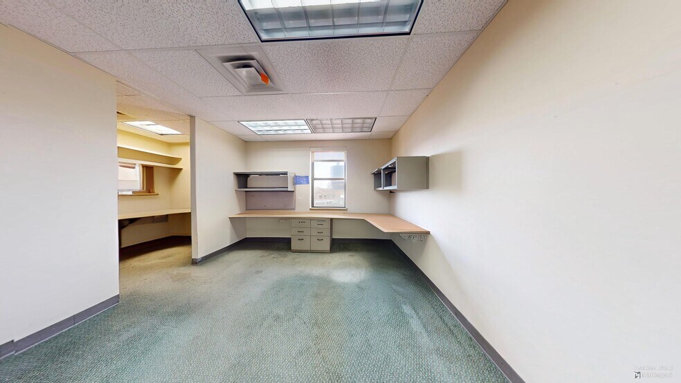 More Photos Of 1725 E 12th St, Brooklyn Medical For Lease