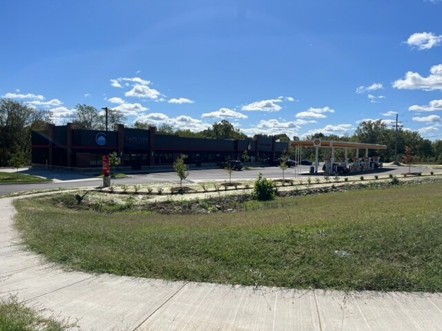 More Photos Of 6101 Fegenbush Ln, Louisville Convenience Store For Lease