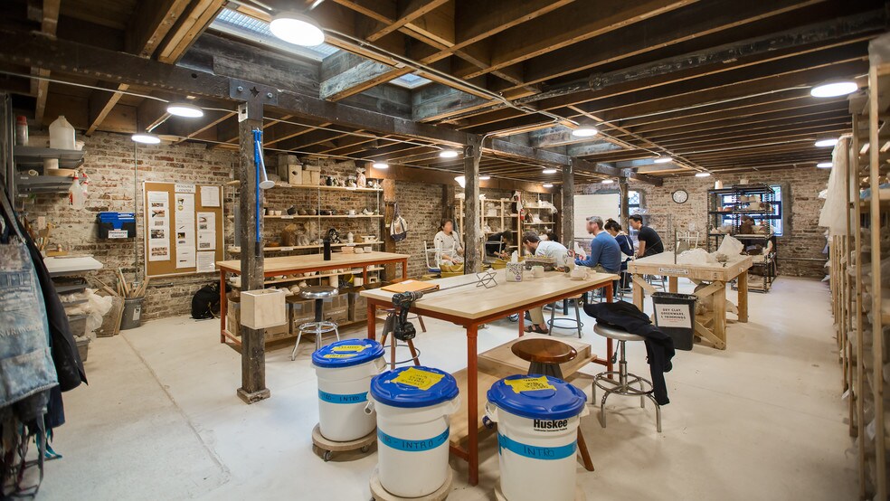 More Photos Of 1616-1618 Pacific Ave, San Francisco Office Residential For Lease