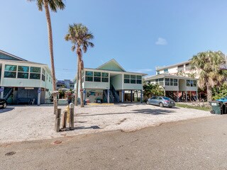 Primary Photo Of 235-245 Mango St, Fort Myers Apartments For Sale