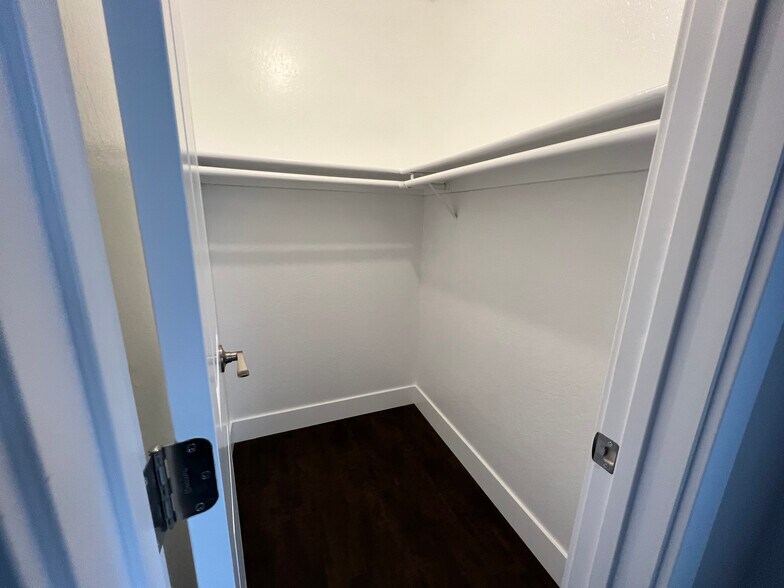More Photos Of 306 E Taylor St, Reno Apartments For Sale