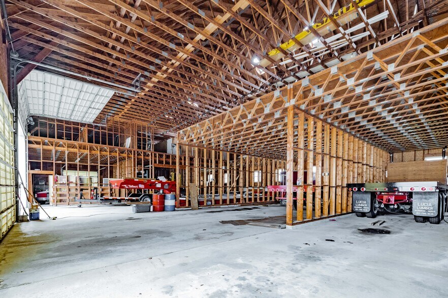 More Photos Of 769 Silver Street, Agawam Warehouse For Sale