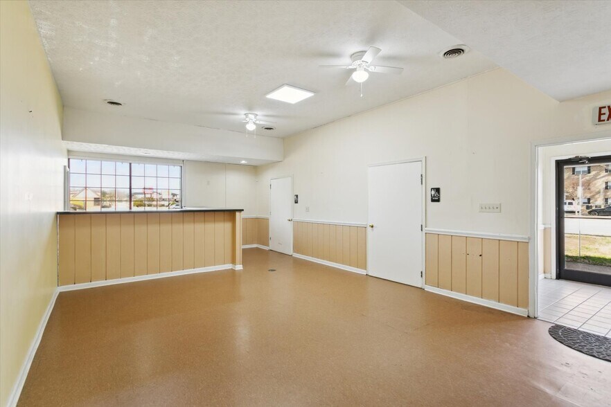 More Photos Of 1721 N King St, Hampton Daycare Center For Sale