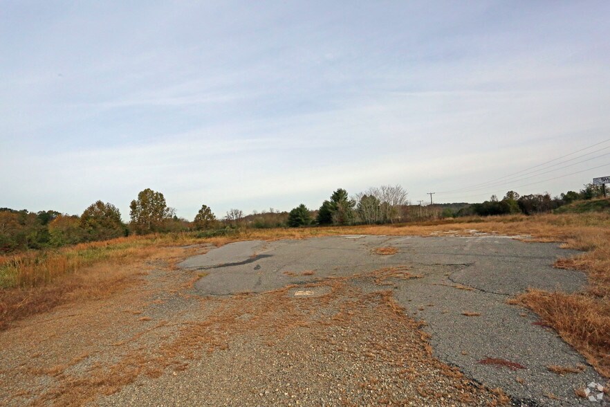 More Photos Of Greensboro Rd @ Fontaine Rd, Martinsville Land For Sale