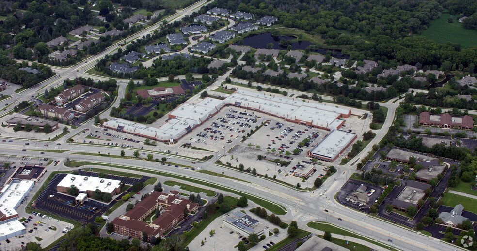 More Photos Of 16700-17000 W Bluemound Rd, Brookfield Unknown For Lease