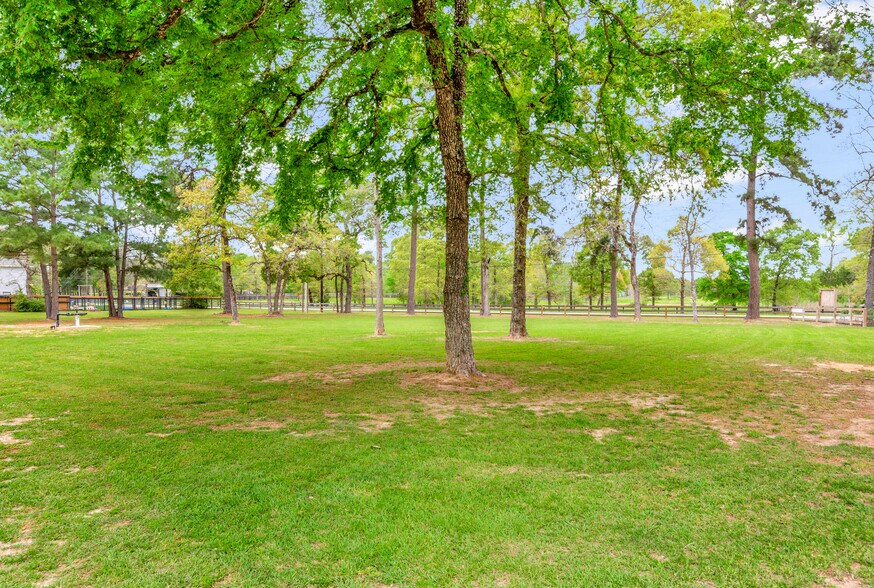 More Photos Of 16789 Butera Rd, Magnolia Trailer Camper Park For Sale