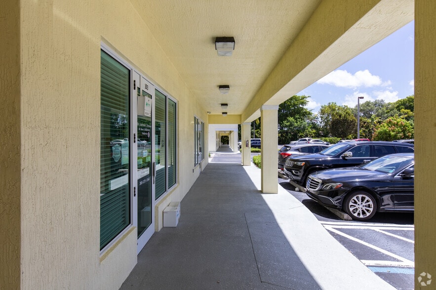 More Photos Of 9570 SW 107th Ave, Miami Office For Lease