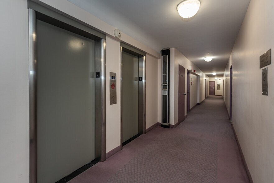 More Photos Of 2712 Wisconsin Ave NW, Washington Apartments For Sale