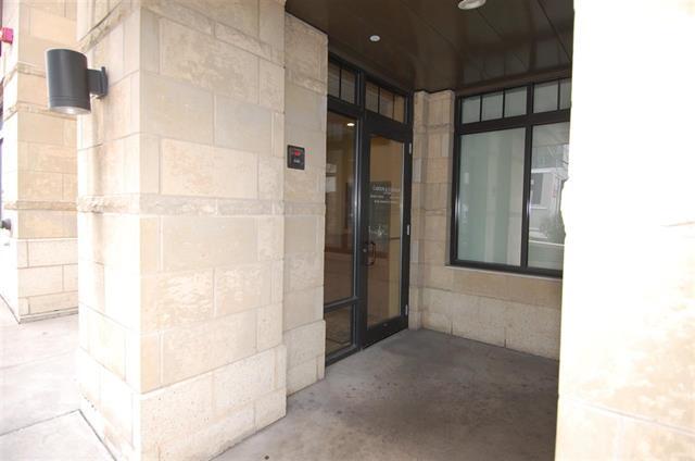 More Photos Of 250 E Court St, Iowa City Office For Sale