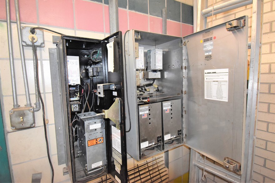 More Photos Of 5717 Red Bluff Rd, Pasadena Carwash For Sale