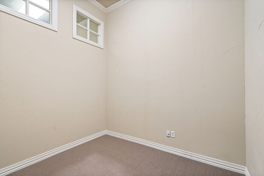 More Photos Of 1141 Keller Pky, Keller Medical For Lease