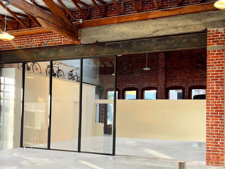 More Photos Of 4268 Broadway, Oakland Freestanding For Lease