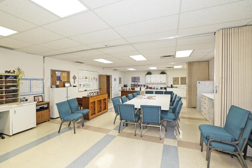 More Photos Of 4714 NW 4th Ave, Amarillo Religious Facility For Sale