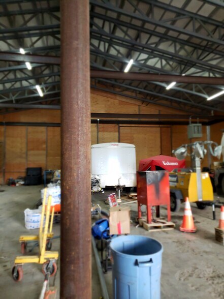 More Photos Of 1651 Levee Way, North Pole Warehouse For Sale