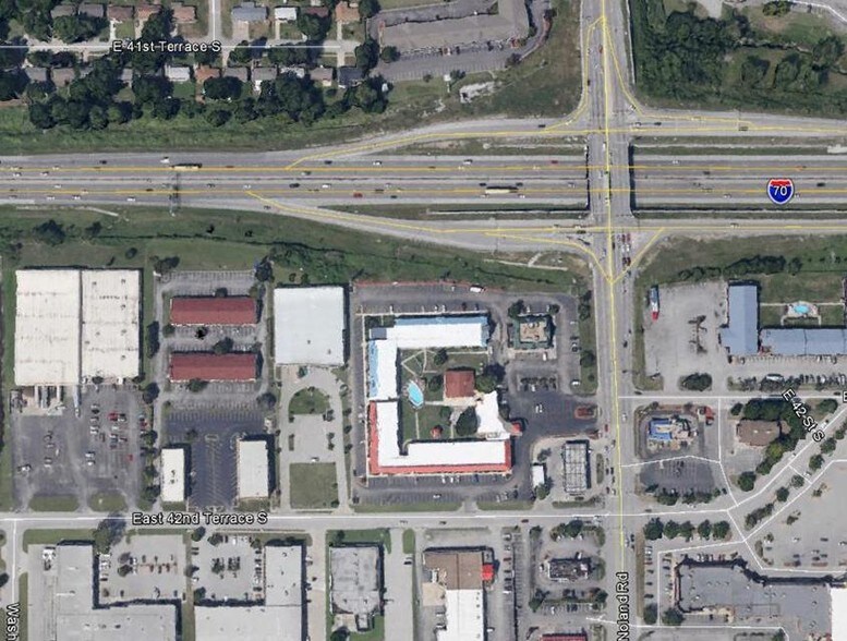 More Photos Of 13720 E 42nd Ter, Independence Office For Lease