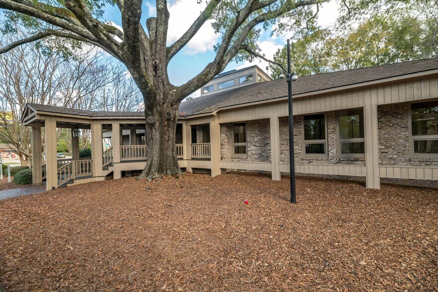 More Photos Of 2900 Warm Springs Rd, Columbus Office For Sale