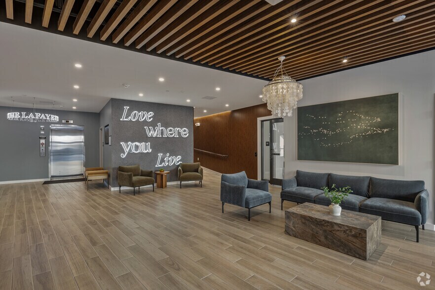 More Photos Of 821 E Main St, Stamford Apartments For Lease