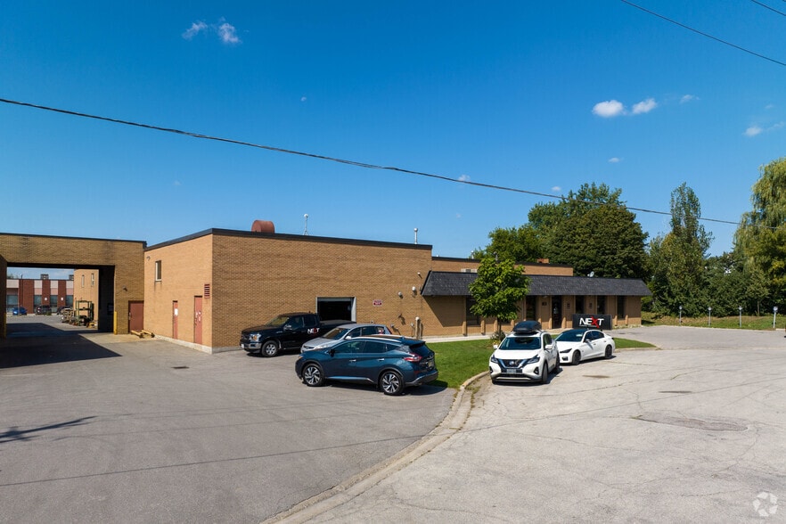 Primary Photo Of 30 Mid-Dominion Acre, Toronto Warehouse For Lease