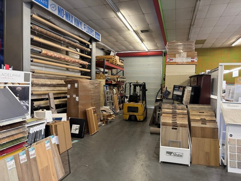 More Photos Of 83151 Indio Blvd, Indio General Retail For Sale