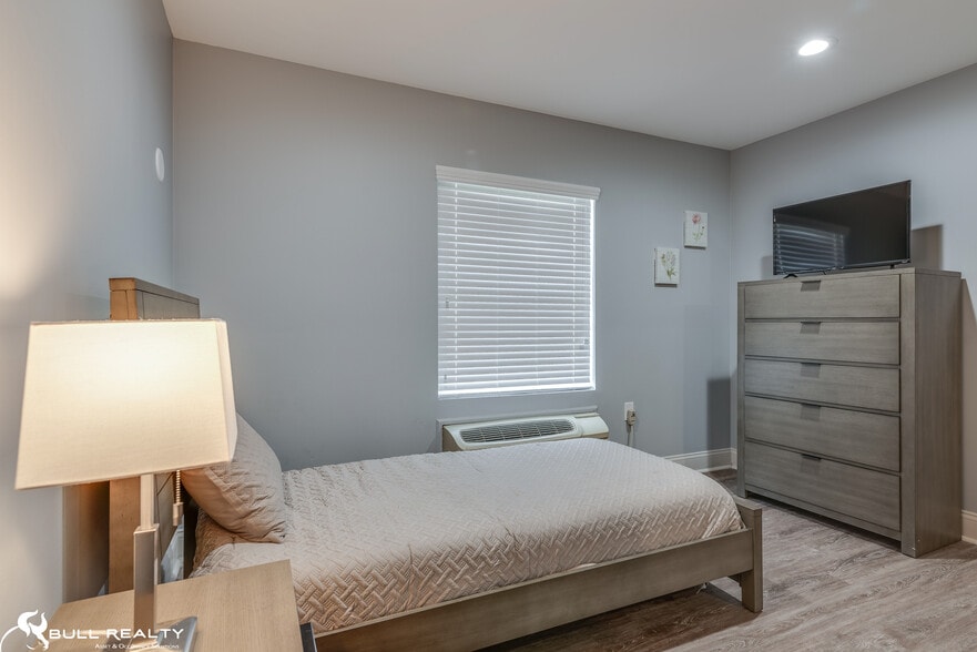 More Photos Of 519 Lawrenceville St, Norcross Assisted Living For Sale
