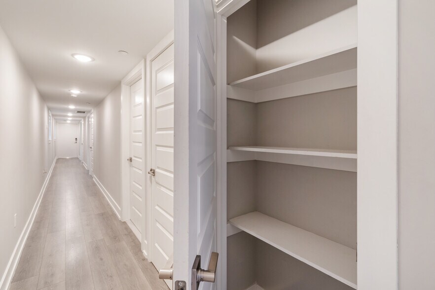 More Photos Of 1309 S 52nd St, Philadelphia Apartments For Sale