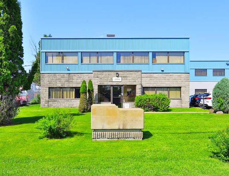 Primary Photo Of 3900 Rue Isabelle, Brossard Office For Sale