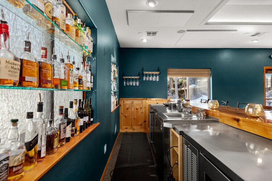 More Photos Of 7951 Hwy 35, Bigfork Restaurant For Sale