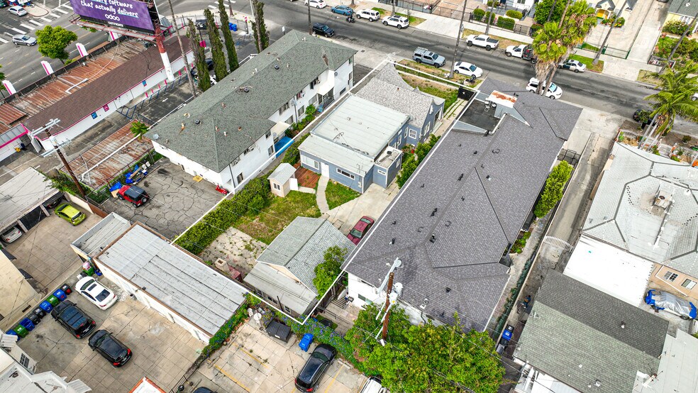 More Photos Of 241 N Catalina St, Los Angeles Land For Sale