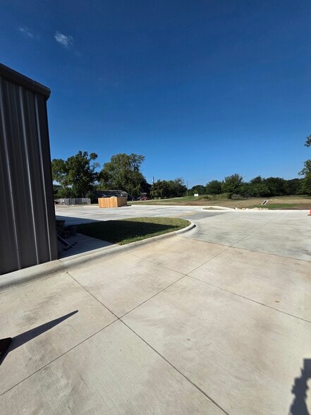 More Photos Of 308 Church Ave, Troy Storefront Retail Office For Lease