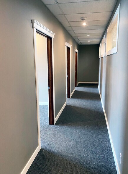 More Photos Of 9943 109th St, Edmonton Office For Sale