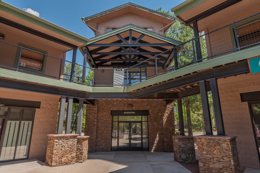 More Photos Of 1600 W University Ave, Flagstaff Medical For Sale