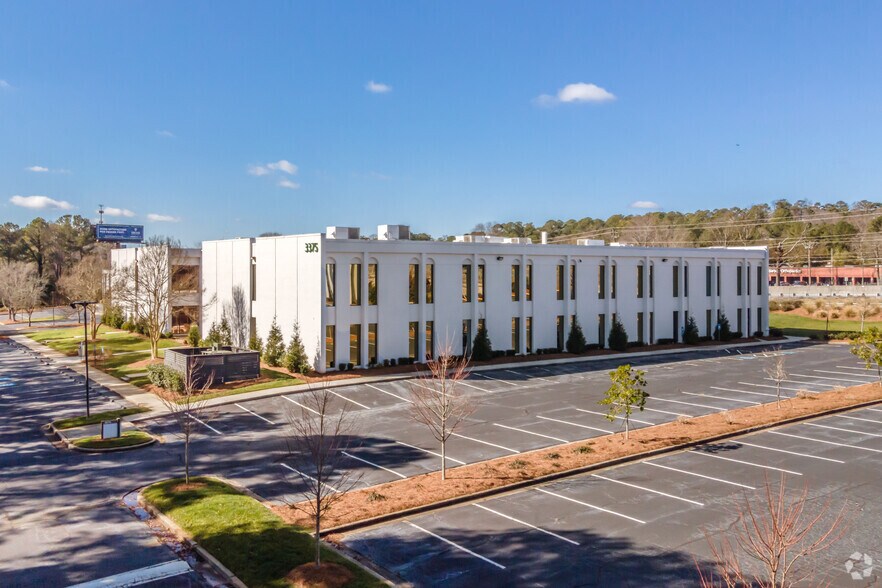 Primary Photo Of 3375 Northeast Expy, Atlanta Office For Sale