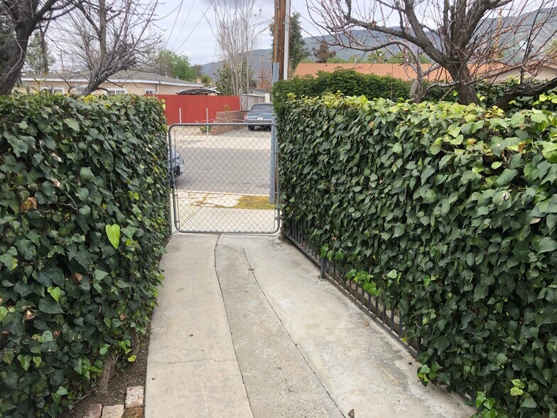 More Photos Of 264 E 2nd St, San Jacinto Assisted Living For Sale