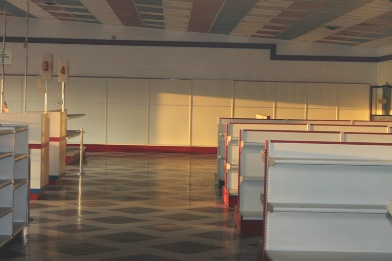 More Photos Of 10240-10242 N Walton Walker Blvd, Dallas Freestanding For Lease