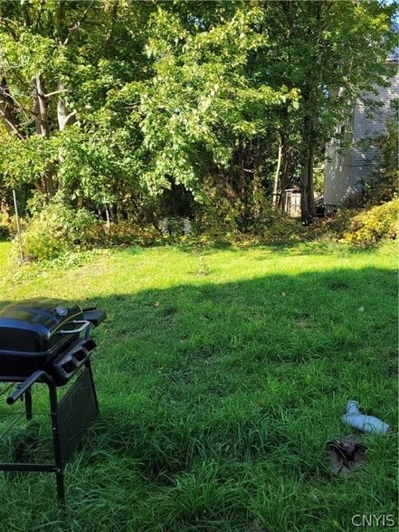 More Photos Of 3514 S Salina St, Syracuse Apartments For Sale