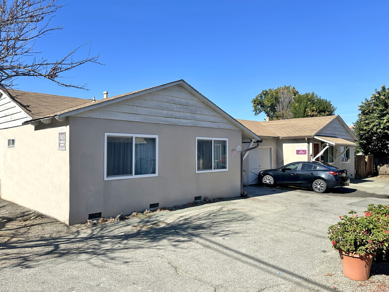 Primary Photo Of 1835 Woodland Ave, East Palo Alto Apartments For Sale