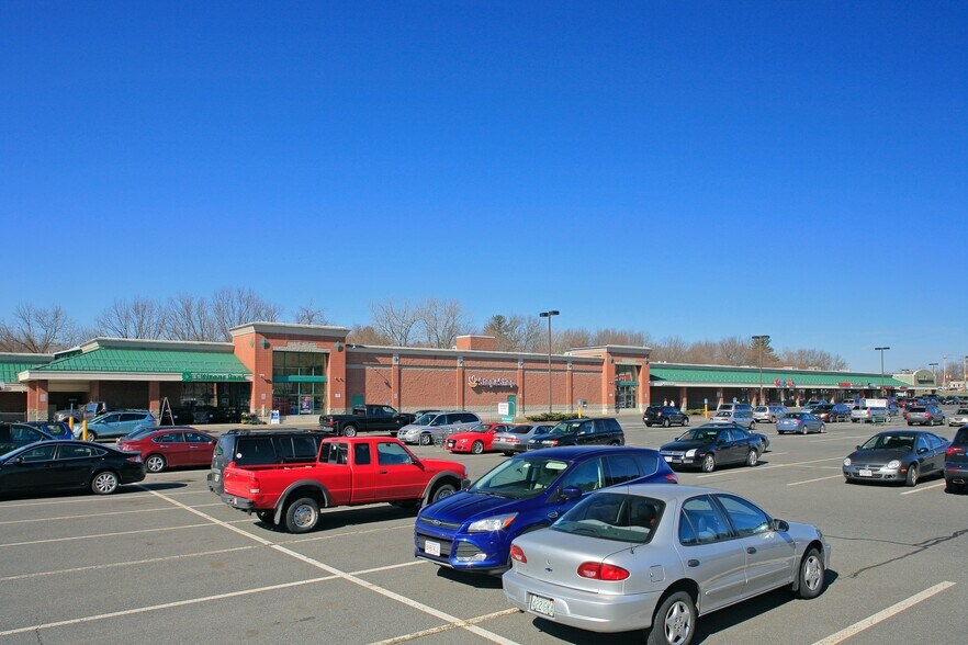 More Photos Of 406 N Main St, East Longmeadow Unknown For Lease