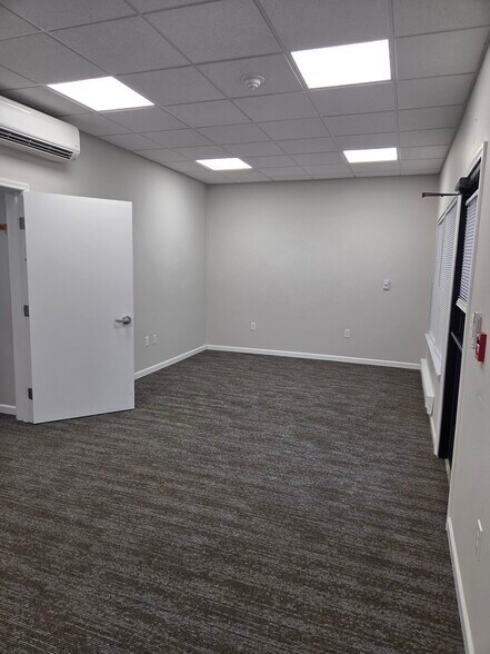 More Photos Of 1301 W Mystery Ave, Wasilla Industrial For Lease